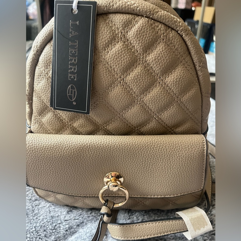 La Terre Beige Quilted Women's Backpack
